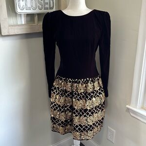 Jessica McClintock Vintage 90s Black Velvet Gold Sequins Appliqué Mini Dress